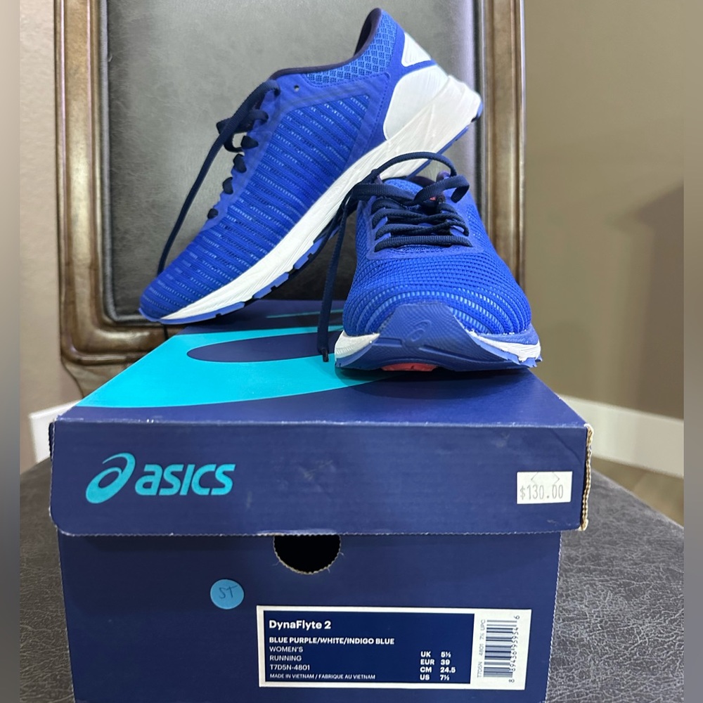 DynaFlyte 2 ASICS Women’s Running Shoes